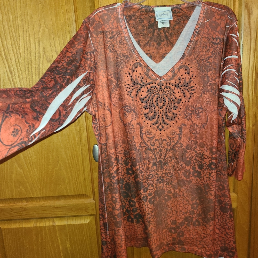 Tunic top - Picture 2 of 5